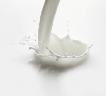 The Best Ingredients for Dry, Rough Skin (And What to Avoid)